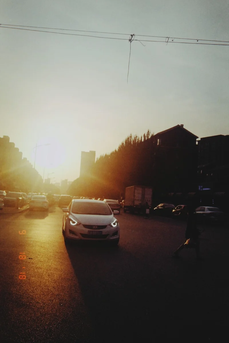 路人传照片手机卡使用指南，如何选择适合快速传输照片的手机卡