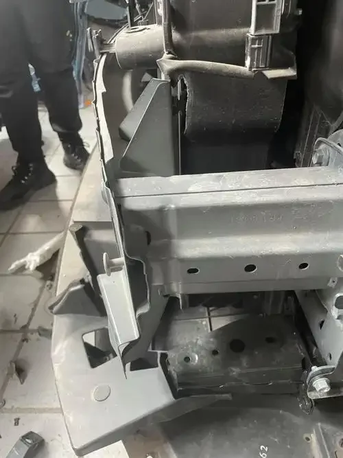 马自达手机卡扣坏了怎么办？维修方法与预防措施全解析