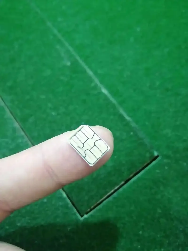 手机卡只能用一个卡贴吗？解锁多卡使用技巧与常见误区解析