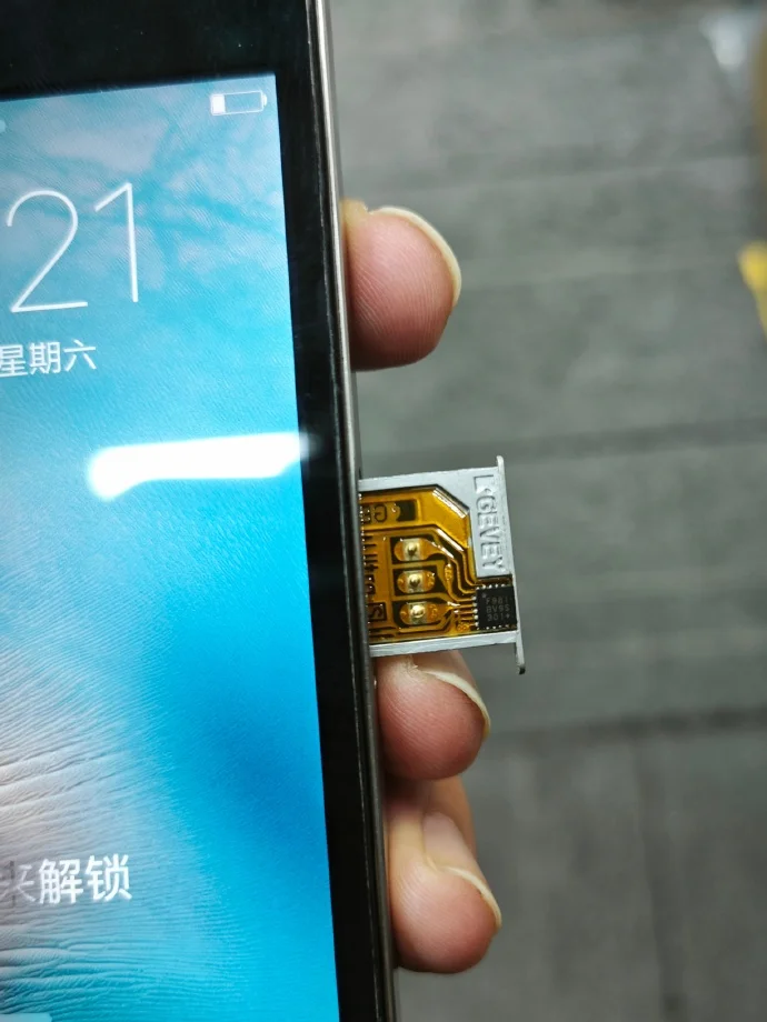 手机卡托装反卡拿不出来怎么办？快速解决方法与预防技巧分享